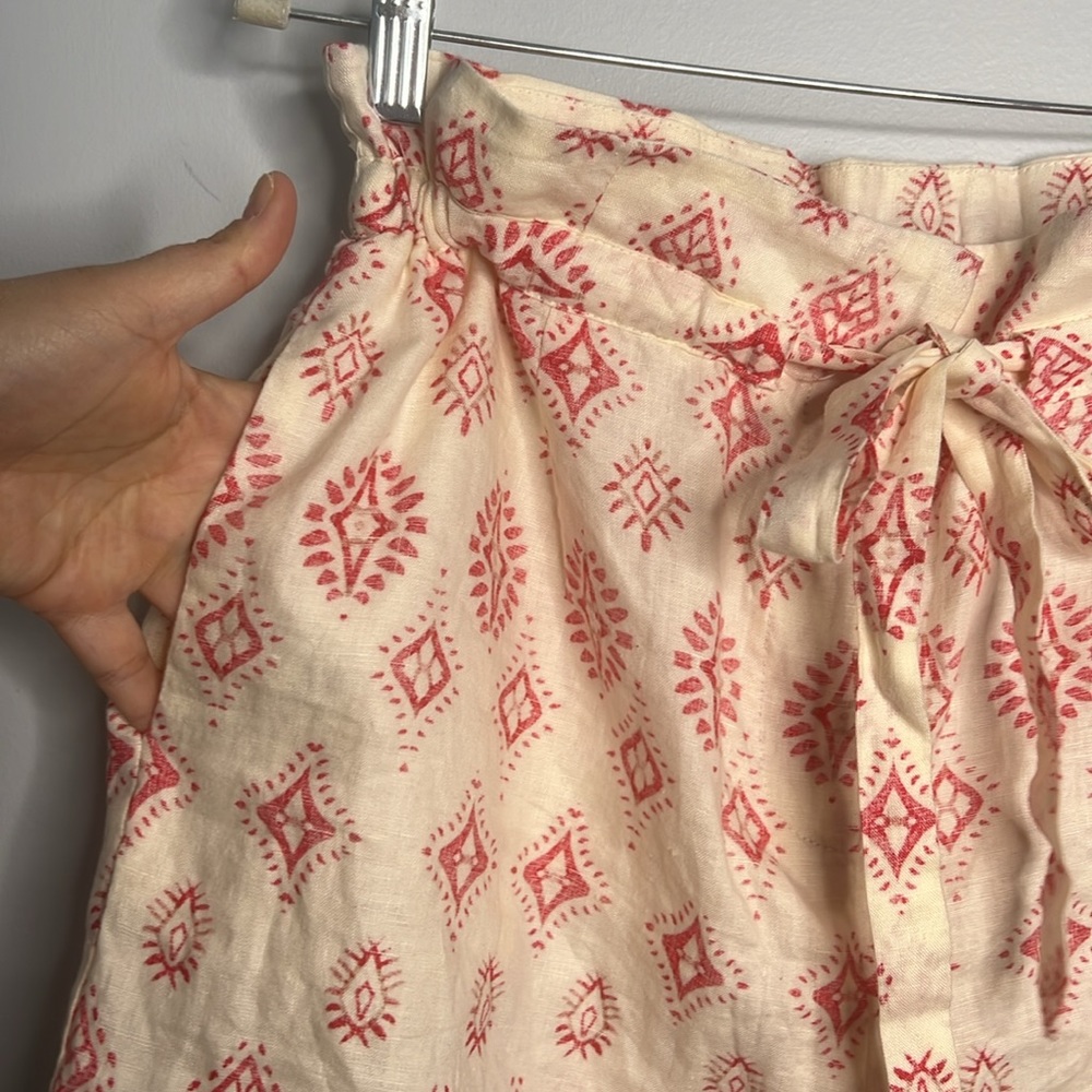 Artisan NY Cream & Red Linen Shorts - Picture 3 of 7